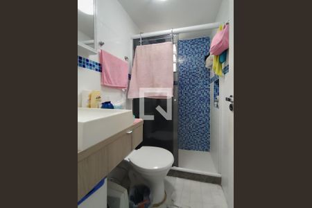 Apartamento à venda com 70m², 2 quartos e sem vagaBanheiro da Suíte