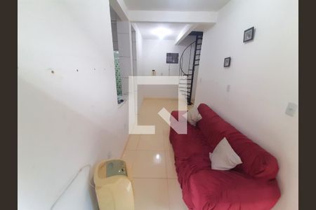 Sala de casa para alugar com 2 quartos, 32m² em Tororo, Salvador