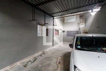 Casa para alugar com 70m², 1 quarto e 1 vaga Casa para alugar com 70m², 1 quarto e 1 vagaGaragem