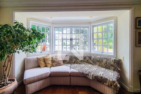 Sala de casa à venda com 4 quartos, 320m² em Jardim Nossa Senhora Aparecida, São Paulo