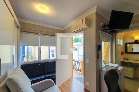 Casa à venda com 320m², 4 quartos e 3 vagas Casa à venda com 320m², 4 quartos e 3 vagasQuarto 4 - suite