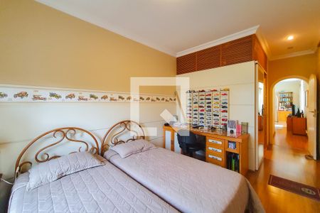 Casa à venda com 320m², 4 quartos e 3 vagas Casa à venda com 320m², 4 quartos e 3 vagasQuarto 3 - suite