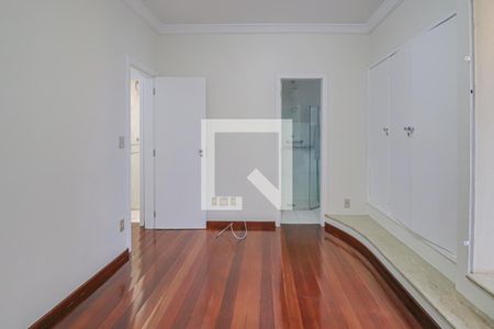 Apartamento à venda com 170m², 4 quartos e 3 vagasQuarto 4 Suíte 