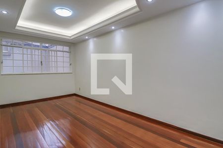 Sala de Estar  de apartamento para alugar com 4 quartos, 170m² em Centro, Belo Horizonte