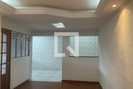 Sala de casa para alugar com 3 quartos, 130m² em Vila Antonieta, São Paulo
