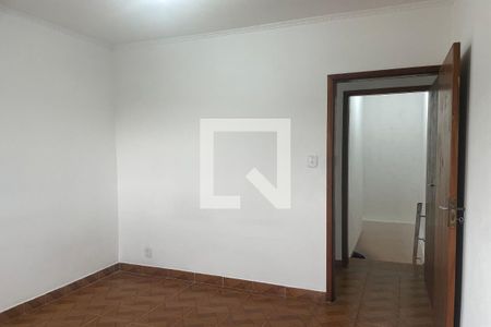 Quarto de casa para alugar com 3 quartos, 130m² em Vila Antonieta, São Paulo