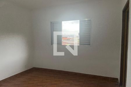 Quarto de casa para alugar com 3 quartos, 130m² em Vila Antonieta, São Paulo