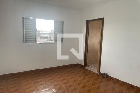 Quarto de casa para alugar com 3 quartos, 130m² em Vila Antonieta, São Paulo