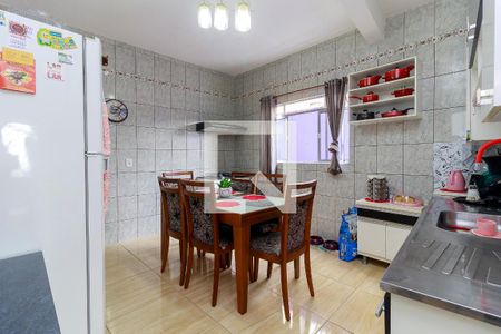 Casa para alugar com 103m², 3 quartos e 3 vagas Casa para alugar com 103m², 3 quartos e 3 vagasCozinha