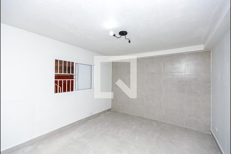 Quarto de casa para alugar com 1 quarto, 40m² em Vila Madalena, São Paulo