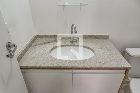 Apartamento para alugar com 32m², 1 quarto e sem vaga Apartamento para alugar com 32m², 1 quarto e sem vagaBanheiro da suíte