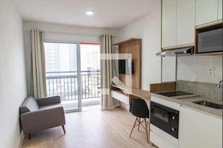 Sala/cozinha de apartamento para alugar com 1 quarto, 32m² em Vila Mariana, São Paulo