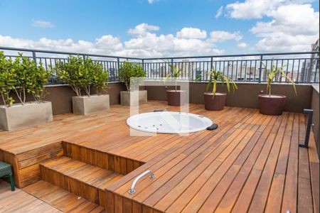 Apartamento para alugar com 32m², 1 quarto e sem vaga Apartamento para alugar com 32m², 1 quarto e sem vagaJacuzzi