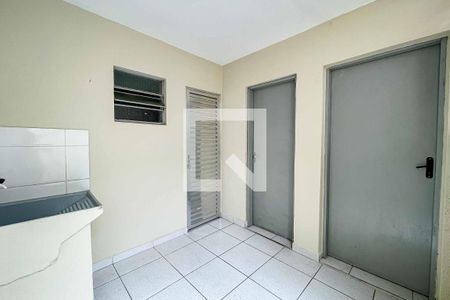 Casa para alugar com 40m², 1 quarto e sem vagaÁrea de Serviço