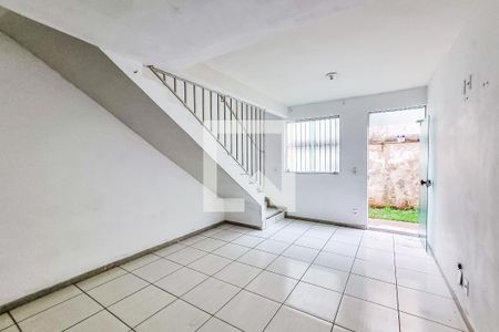 Sala de casa à venda com 2 quartos, 85m² em Céu Azul, Belo Horizonte