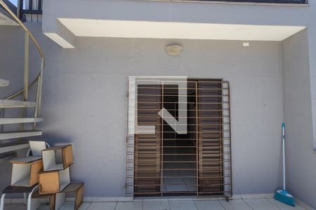 Casa à venda com 240m², 3 quartos e 2 vagasVaranda da suíte