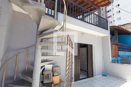 Casa à venda com 240m², 3 quartos e 2 vagasVaranda da suíte