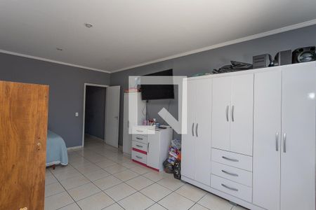 Casa à venda com 240m², 3 quartos e 2 vagasQuarto 1 - suíte