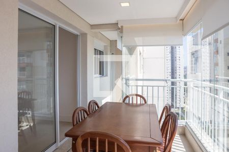 Sacada de apartamento para alugar com 2 quartos, 62m² em Vila Anastácio, São Paulo