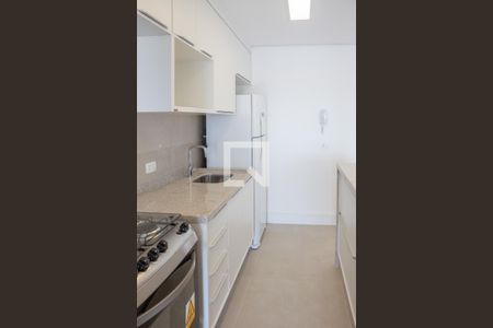 Cozinha de apartamento para alugar com 2 quartos, 62m² em Vila Anastácio, São Paulo