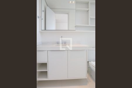 Apartamento para alugar com 62m², 2 quartos e 2 vagas Apartamento para alugar com 62m², 2 quartos e 2 vagasBanheiro da Suíte