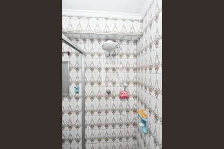 Casa à venda com 200m², 3 quartos e 4 vagasBanheiro 2