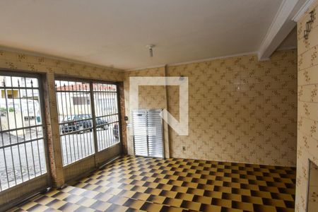 Casa à venda com 200m², 3 quartos e 4 vagasGaragem