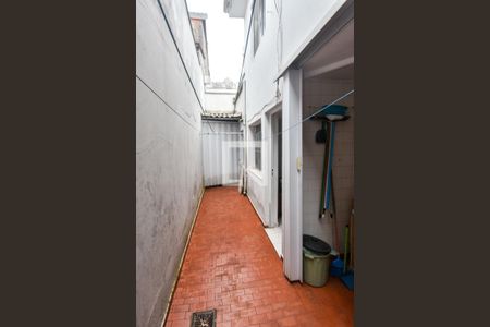 Casa à venda com 200m², 3 quartos e 4 vagasQuintal