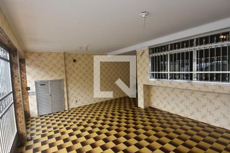 Casa à venda com 200m², 3 quartos e 4 vagasGaragem