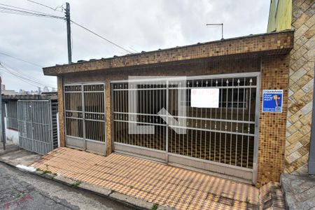 Casa à venda com 200m², 3 quartos e 4 vagasFachada
