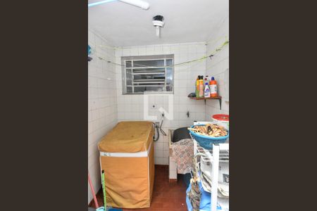 Casa à venda com 200m², 3 quartos e 4 vagasÁrea de Serviço
