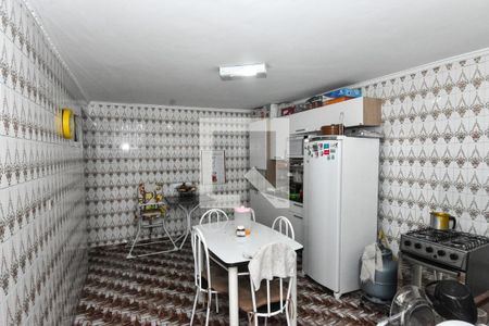 Casa à venda com 200m², 3 quartos e 4 vagasCozinha casa 2