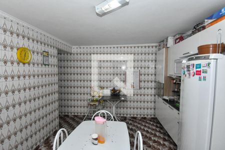 Casa à venda com 200m², 3 quartos e 4 vagasCozinha casa 2