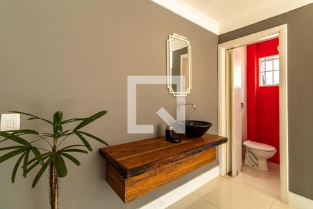 Casa à venda com 330m², 4 quartos e 3 vagasLavabo