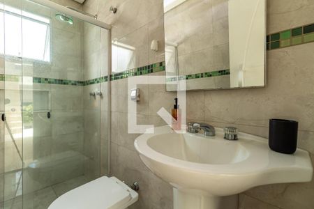 Casa à venda com 330m², 4 quartos e 3 vagasBanheiro