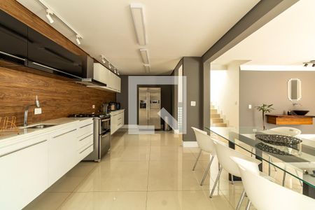 Sala de Estar e Cozinha de casa à venda com 4 quartos, 290m² em Parque Renato Maia, Guarulhos