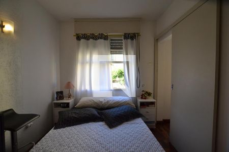 Quarto  de apartamento à venda com 1 quarto, 35m² em Cristal, Porto Alegre