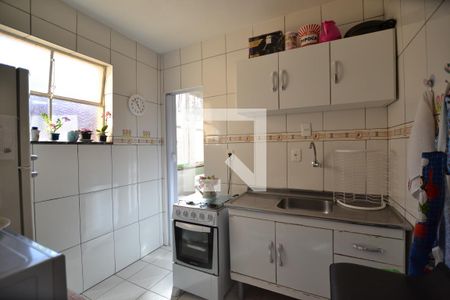 Cozinha de apartamento à venda com 1 quarto, 35m² em Cristal, Porto Alegre