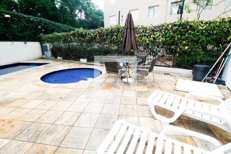 Apartamento para alugar com 50m², 2 quartos e 1 vaga Apartamento para alugar com 50m², 2 quartos e 1 vagaÁrea comum - Piscina