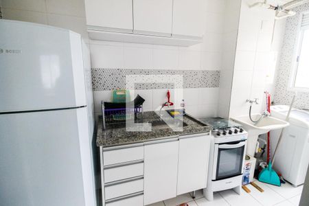 Apartamento para alugar com 50m², 2 quartos e 1 vaga Apartamento para alugar com 50m², 2 quartos e 1 vagaCozinha - Armários