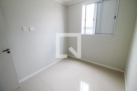 Quarto 1 de apartamento para alugar com 2 quartos, 50m² em Vila Pirajussara, São Paulo