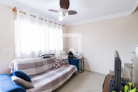 Sala de casa de condomínio à venda com 2 quartos, 67m² em Santo Antônio, Osasco