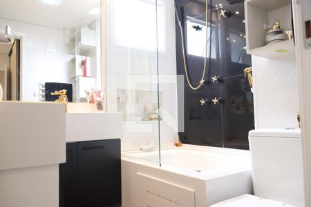 Apartamento à venda com 110m², 4 quartos e 2 vagasBanheiro da Suíte