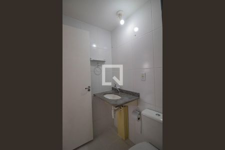 Apartamento para alugar com 75m², 3 quartos e 1 vaga Apartamento para alugar com 75m², 3 quartos e 1 vagaBanheiro