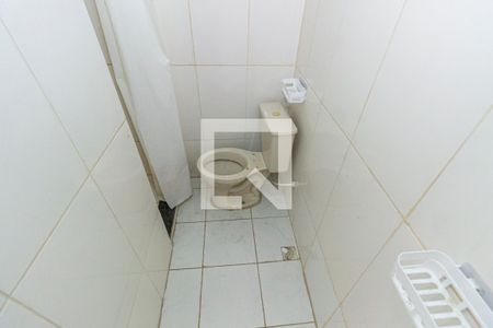 Apartamento para alugar com 65m², 2 quartos e sem vagaBanheiro