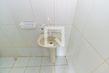 Apartamento para alugar com 65m², 2 quartos e sem vagaBanheiro