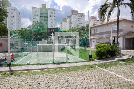 Vista da sala  de casa de condomínio para alugar com 3 quartos, 128m² em Castelo, Belo Horizonte