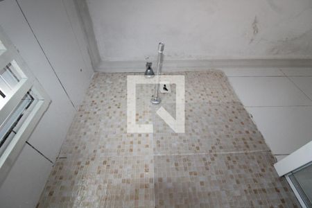 Casa à venda com 175m², 2 quartos e 2 vagasBanheiro Suite 2