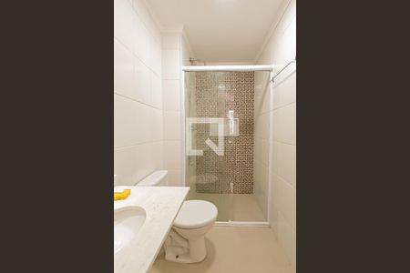 Apartamento para alugar com 59m², 2 quartos e 1 vaga Apartamento para alugar com 59m², 2 quartos e 1 vagaBanheiro da Suíte