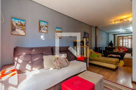 Casa à venda com 147m², 3 quartos e 3 vagas Casa à venda com 147m², 3 quartos e 3 vagasSala